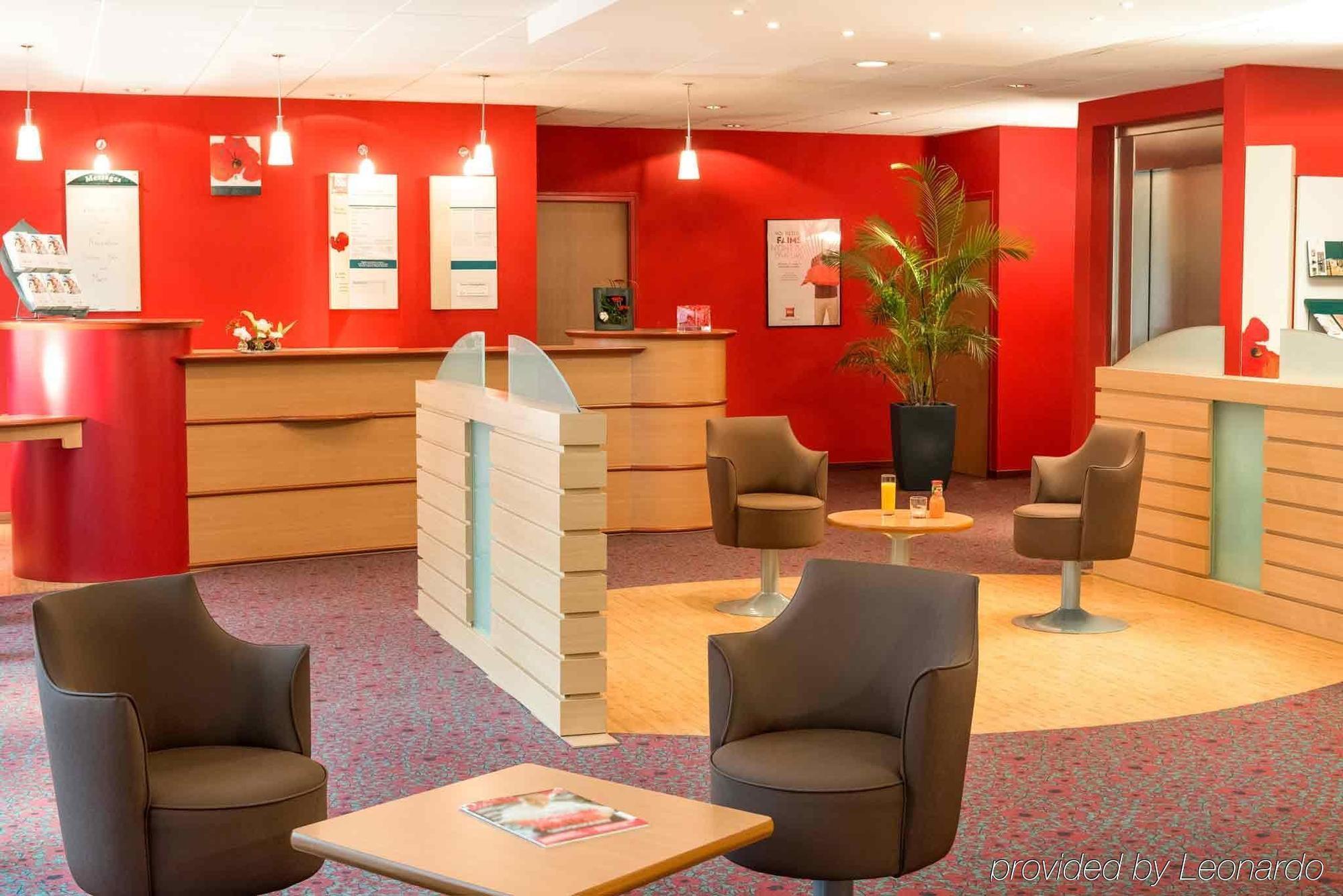 Hotel Ibis Vitre Centre Exterior foto